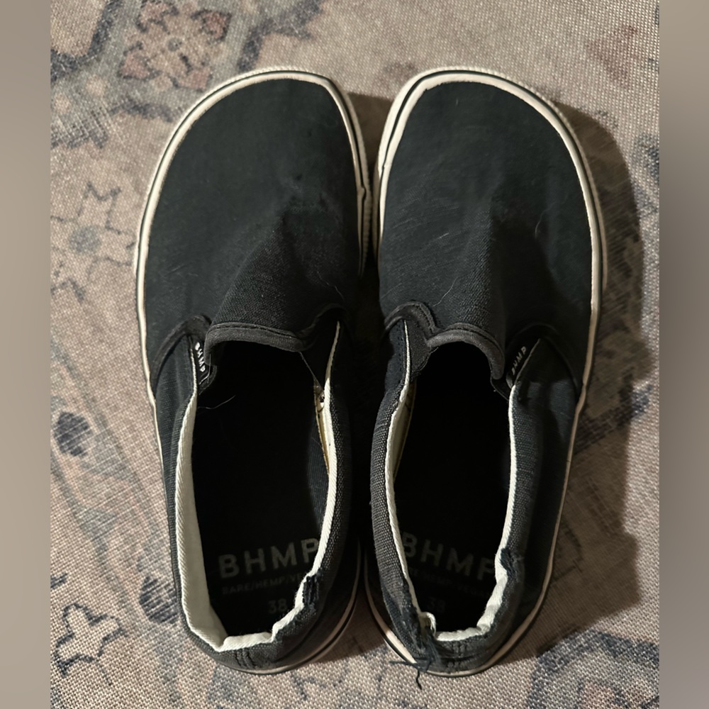 Bohempia Velik barefoot shoe